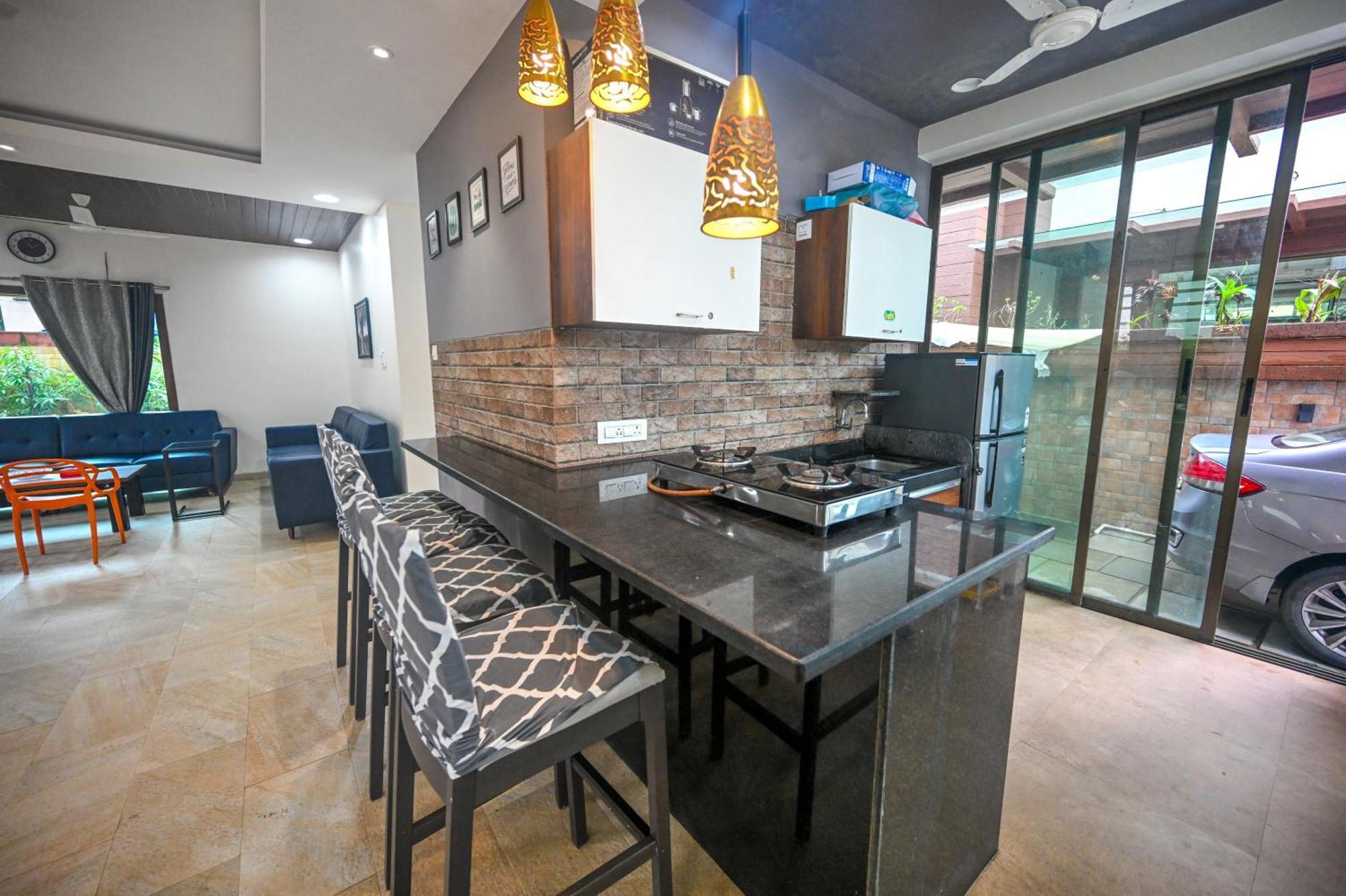 Malama Stay Ruturang Villa 4Bhk, โลนาวาลา ภายนอก รูปภาพ